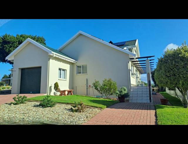 2 BEDROOM HOUSE FOR SALE IN STILBAAI-WES